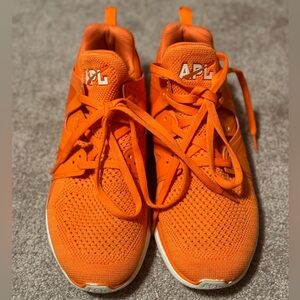 APL MENS shoes